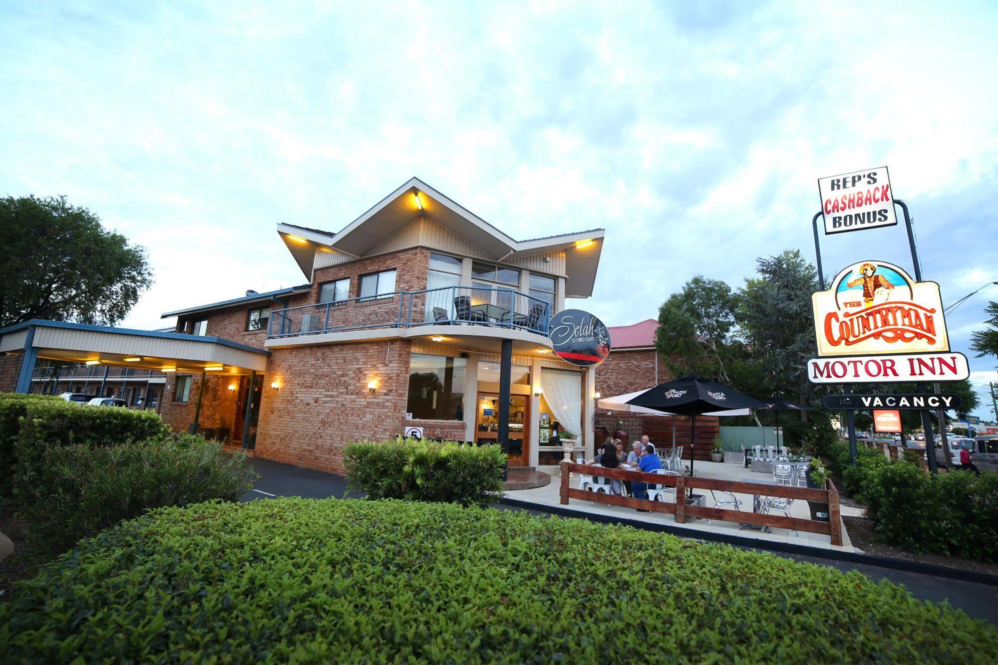 Countryman Motor Inn Ντούμπο Εξωτερικό φωτογραφία