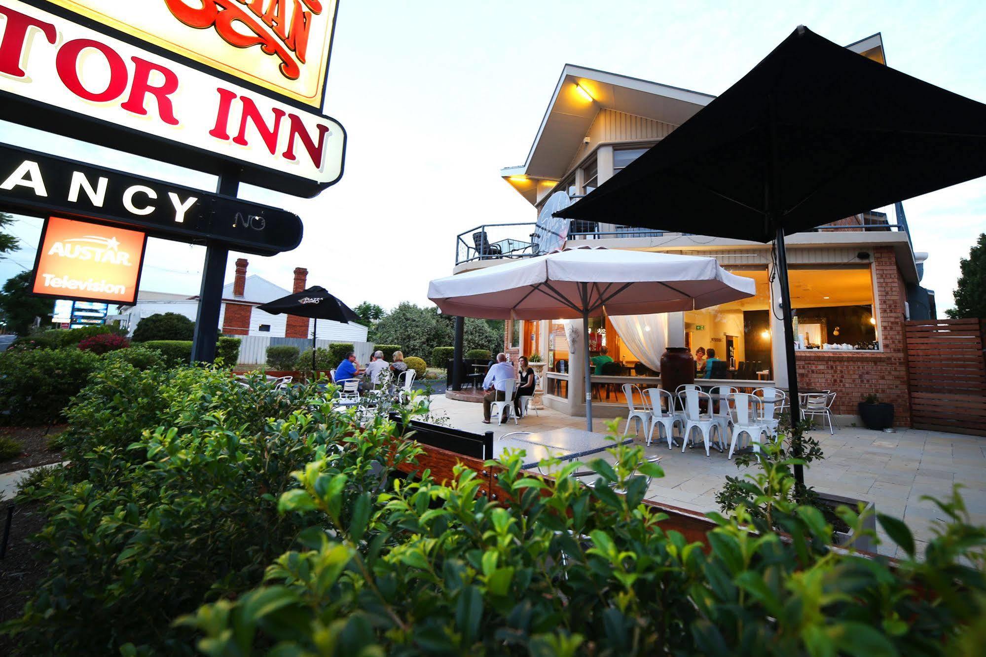 Countryman Motor Inn Ντούμπο Εξωτερικό φωτογραφία
